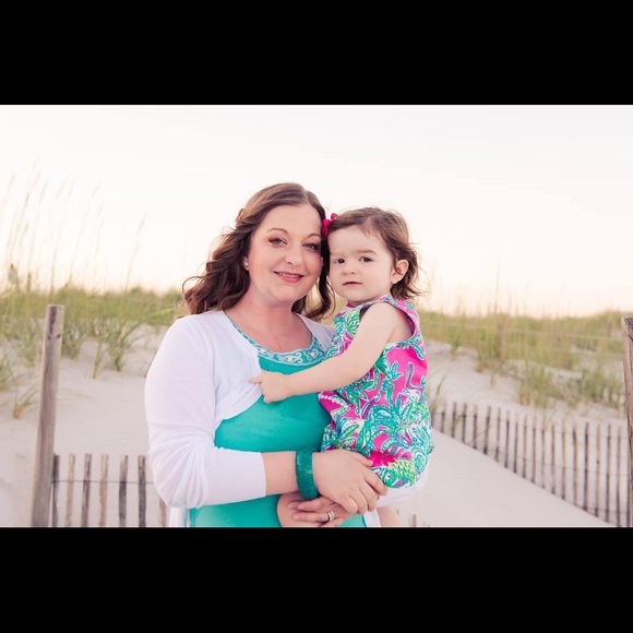 Meet your Posher, Jennell - Picture 1 of 2